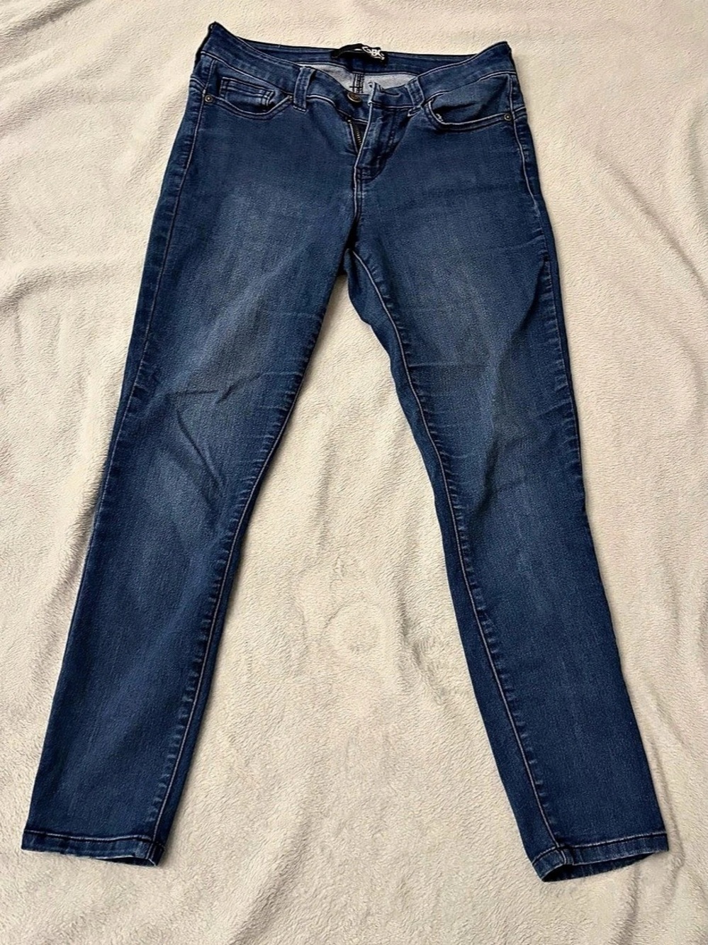 GBG Los Angeles Skinny Jeans in Blue Waist 26 Like New